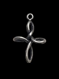 Vintage Sterling Silver Handcrafted Twisted Cross Pendant