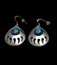 Vintage Sterling Silver Native American Turquoise Color Stone Bear Paw Earrings