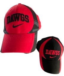 NWOT Vtg Lot Of 2 NIKE TEAM SWOOSH DAWGS University Of Georgia Bulldogs Hats