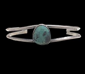 Vintage Native American Sterling Silver Turquoise Bracelet