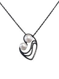 Vintage Sterling Silver Pearl Necklace