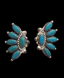 Vintage Native American Sterling Silver Turquoise Screw On Earrings