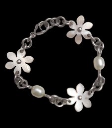 Beautiful Vintage Sterling Silver Mother Of Pearl Bracelet