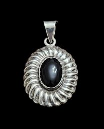 Vintage Sterling Silver Onyx Pendant