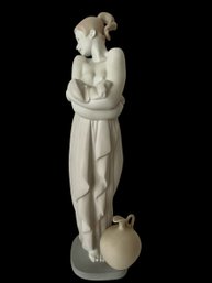 *RARE* W/COA- Lladro 'After The Bath' #3023 Matte Finish- Available Only 1 Year- #200 Of Limited Edition (300)