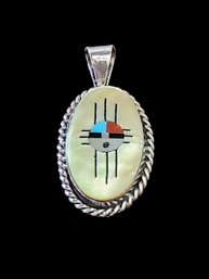 Beautiful Vintage Native American Zuni Sterling Silver Mother Of Pearl Pendant