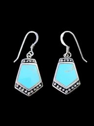 Beautiful Vintage Thai Sterling Silver Turquoise Dangle Earrings