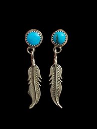 Beautiful Vintage Native American Sterling Silver Turquoise Feather Dangle Earrings