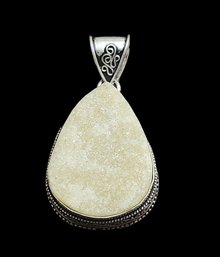 Beautiful Vintage Sterling Silver Cream Color Sparkly Stone Pendant