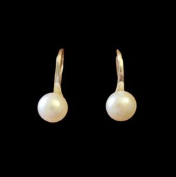 Beautiful Vintage Pearl Earrings