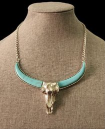 Vintage Southwestern Turquoise Color Bull Horns Necklace