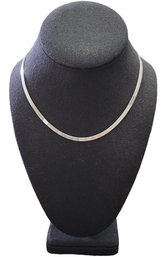 Beautiful Vintage Italian Sterling Silver Herringbone Necklace