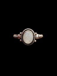 Vintage White Agate Stone Ring, Size 8