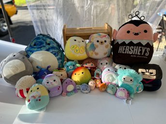 Squishmallows Collection: 25-plus Plush Animals NWT