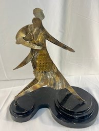 Vintage & Elegant Bronze Dancers Statue On A Lacquer Composite Base