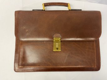 Luxurious Bottega Veneta Italian Leather Briefcase