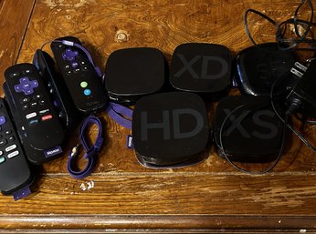 5 ROKU TV Boxes, Remotes