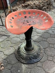 Industrial Cast Iron Tractor Seat Stool