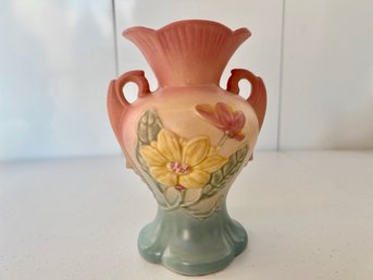 Hull Pottery Vase - Hull Art USA 4