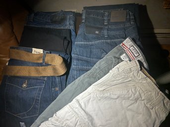 5 Pair Mens Jeans, 2 Pair Shorts 36' Waist