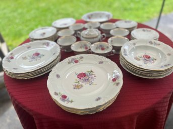 GIANT Vintage Walbrzych Full Dinner Service For 8 Plus-- Meisen Pattern Made In Poland