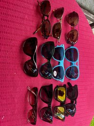 11 Sets Of Sunglasses