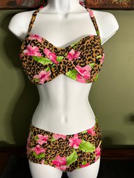 Bette Page Style Bikini... Rawr! Leopard And Flowers