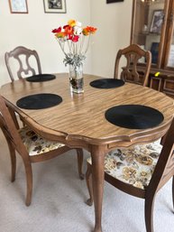 Vintage Mid Century Dining/Kitchen Table & Chairs