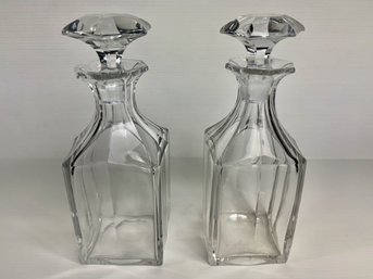 Vintage Decanter With Stopper (2)