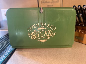 Vintage Kitchen Breadbox - Handpainted