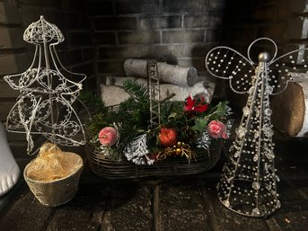 Metal Holiday Decor