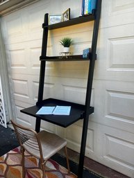 Ladder-Style Desk/Bookshelf