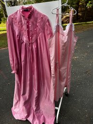 Costumes: Old Lady Nightgown And Candy Striper