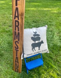 Farmhouse/Farmstand Decor