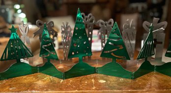 2 Folding Metal Holiday Greeting Card Holders