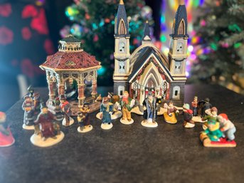 Lemax, Dept 56 Holiday Village Items