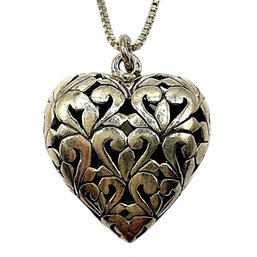 Italian Sterling Silver Box Chain Necklace With Lattice Hollow Heart Pendant