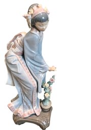 LLADRO Japonesita Chada No 3