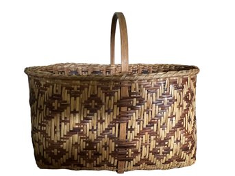 Gorgeous Hand-woven Rattan Basket