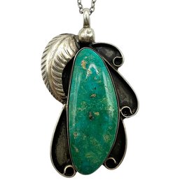 Vintage Native American Sterling Silver Green Turquoise Pendant On A Rolo Chain Necklace