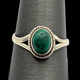 Vintage Sterling Silver Green Turquoise Oval Ring, Size 8