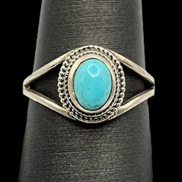 Vintage Sterling Silver Turquoise Oval Ring, Size 8.5