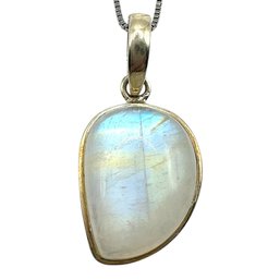 Italian Sterling Silver Box Chain Necklace With Mother Of Pearl Pendant