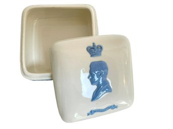 Wedgewood 1937 Commemorative King Edward VIII Trinket Box