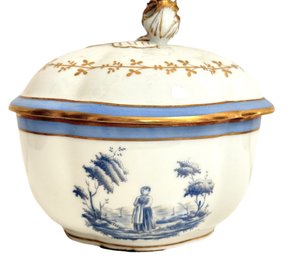 Richard Ginori Porcelain Box