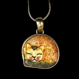 Vintage Italian Sterling Silver Chain Necklace With A Sleeping Cat Pendant