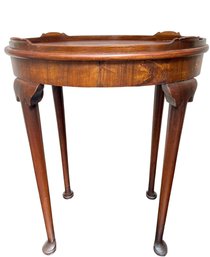 Antique Queen Ann Style Oval Accent Table