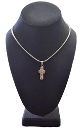 Beautiful Vintage Italian Thick Sterling Silver Rope Cross Necklace