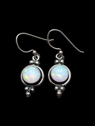 Beautiful Vintage 5 Star Sterling Silver Opal Color Earrings