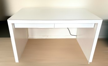 White 80's Formica Desk With Drawers